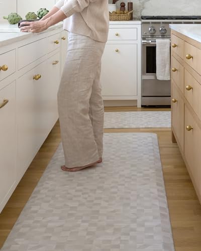 House of Noa Nama Standing Mat – Anti-Fatigue Kitchen Mats for Floor, Cushioned & Non-Slip Comfort Mat for Standing, Thick Foam Anti-Fatigue Mat for Kitchen & Workspaces, Georgia Clay 22" x 54"
