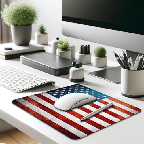 Vintage US Pride Flag Mouse Pad, Rustic Retro Patriotic American Desk Mat