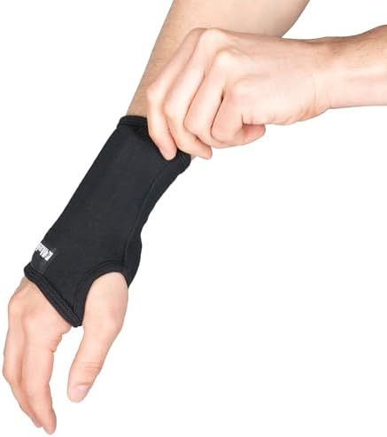 MUELLER Sports Medicine Ergo Wrist Rest with Cushion Support for Carpal Tunnel and Arthritis, Ergonomic Wrist Brace Sleeve, Reversible for Left or Right Hand, One Size Fits Most, Black