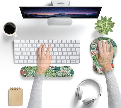 Mint Green Keyboard Wrist Rest Support Mouse Pad&Keyboard Set, Cute Green Ergonomic Mousepad Non-Slip Base Desk/Office Pain Relief&Easy Typing Pad with Neoprene Cloth&Raised Curved Memory Foam