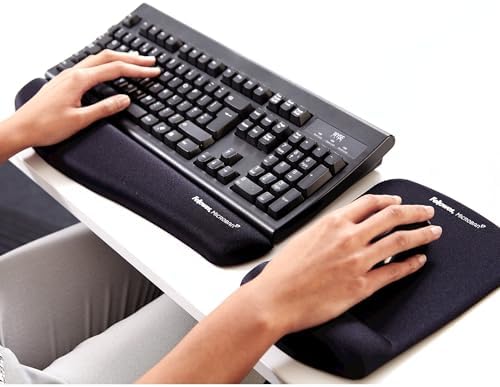 Fellowes PlushTouch Foam Keyboard Wrist Rest, MICROBAN Antimicrobial, Graphite (9252301), Classic