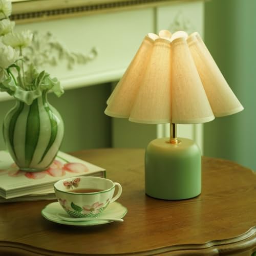 Green Bedside Table Lamp, Bud Cotton Linen Shade Solid Wood Base Bedroom Decor Light(Without Buld)