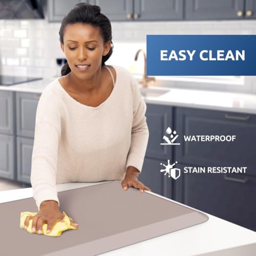 KitchenClouds Kitchen Mat Cushioned Anti Fatigue Kitchen Rug Non Slip Standing Mat Comfort Floor Mats for Sink Office (17.3"x60"- 0.8inch,Khaki)