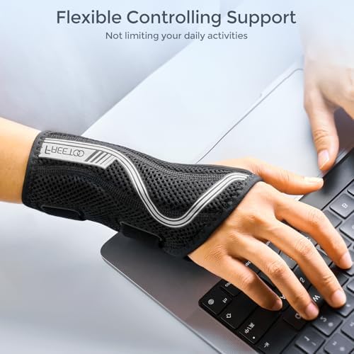 FREETOO Carpal Tunnel Wrist Brace Night Support, Right Hand, Medium