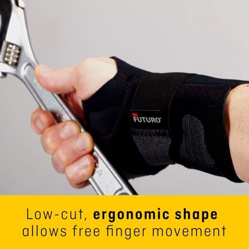 FUTURO Compression Stabilizing Wrist Brace, Breathable, Small/Medium