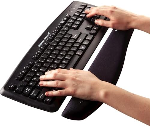 Fellowes PlushTouch Foam Keyboard Wrist Rest, MICROBAN Antimicrobial, Graphite (9252301), Classic