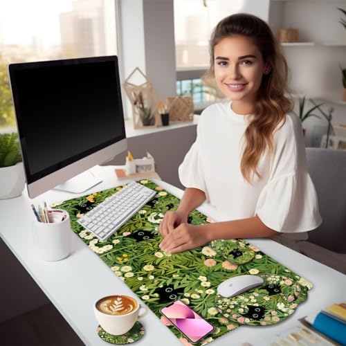 LIMKRIAN Cat Mouse Pad with Wrist Rest, Green Office Desk Accessories
