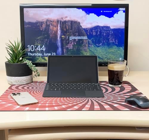 3dRose Gym and Chill Desk Pad