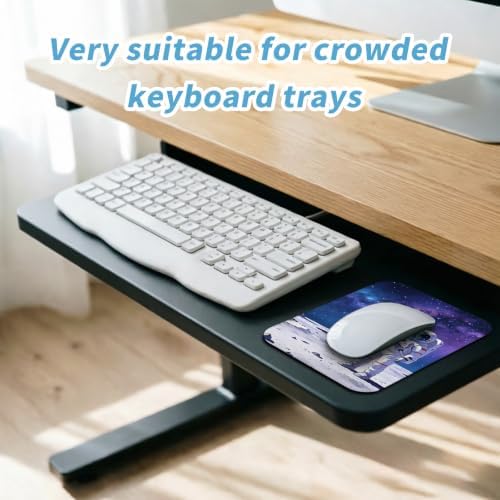 Small Mouse pad, with Edge-Sewn Design, extends Service Life by Twice, occupying the Optimal Size for the Mouse and Wrist Position. (Astronaut)
