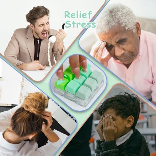 Keyboard Fidget Toy, Keyboard Fidget Keychain 9-in-1 Keyboard Decompression Button Finger Clicker Toys Stress Relief Fidget Gifts (3 Colors- Green)