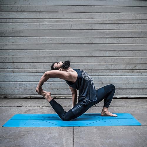 Liforme Travel Yoga Mat - Patented Alignment Design, Advanced Non-Slip Grip