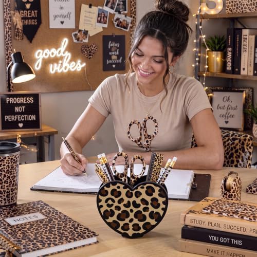 Tenceur Leopard Print Heart Holder for Desk Large Capacity heart Wood Pencil Holder Coquette Supplies Desk Organizer Cute Teacher Office Decor Makeup Brush Holders Back to School Gift for Girls Women