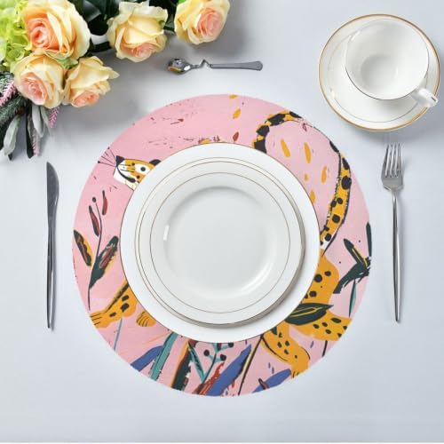 ALAZA Leopard Stretching Out Round Placemats Set of 4