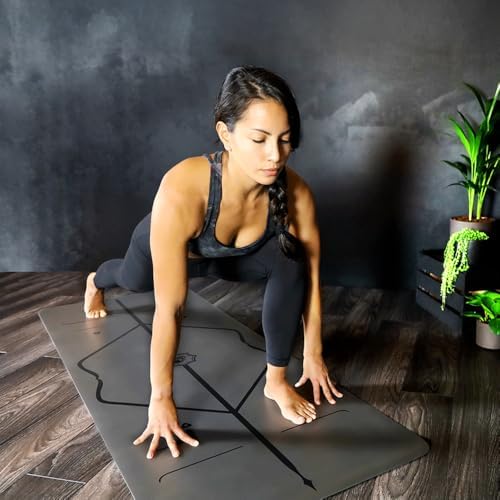 Liforme Classic Yoga Mat - Patented Alignment Design, Ultimate Grip
