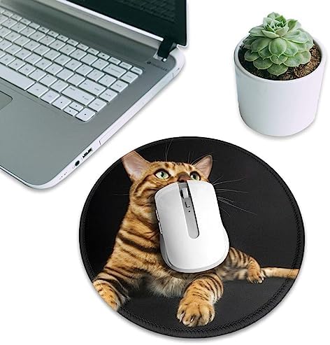 Cute cat on Black Space cat Mouse pad Cute,Gaming Mouse pad Small Non-Slip Round Mouse Pads for Wireless Mouse,Laptop,Desk