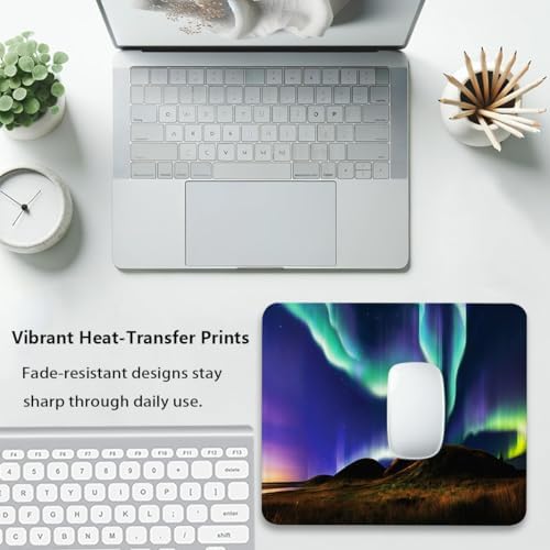 Aurora Borealis Mouse Pad, Spectacular Alaskan Northern Lights‌ Desk Mat