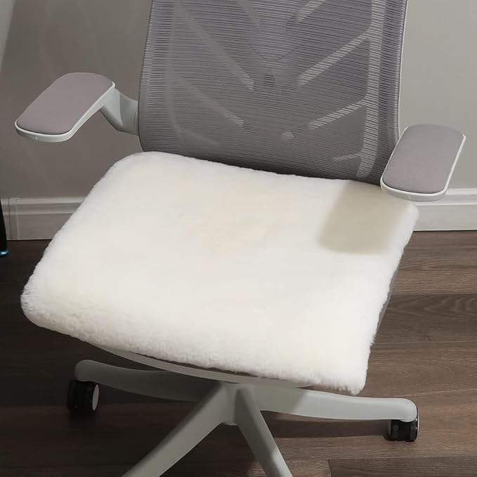 LLB Sheepskin Desk Chair Seat Cushion - Ivory White Fur, 19x19 Inch (Pack of 1)