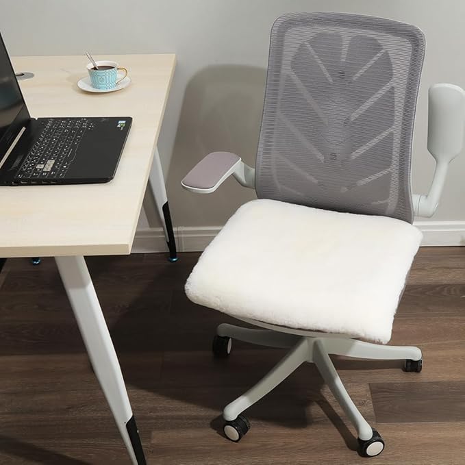 LLB Sheepskin Desk Chair Seat Cushion - Ivory White Fur, 19x19 Inch (Pack of 1)