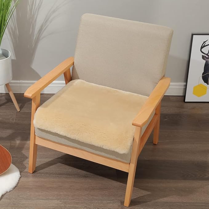 LLB Sheepskin Chair Covers Office Chair Cushion Dining Room Chair Pads Desk Seat Cushion for Computer Chair Fur Area Rugs for Living Room 19x19 Inch (Pack of 1), Shearling Pearl