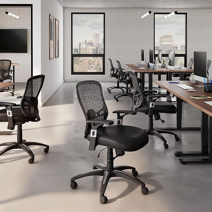 STAPLES Ergonomic Task Chair, Mesh, Black