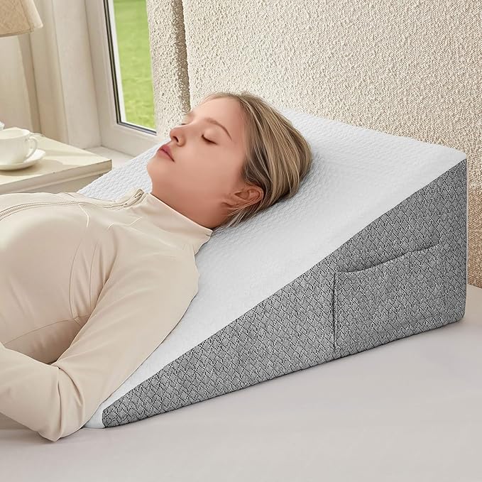 Nordjager Wedge Pillow for Sleeping & Resting, 24"x24"x7.5" Memory Foam Cushion with Grey White Patterned Polyester Cover, Ideal for Bedroom & Living Room – Comfortable Support for Adults