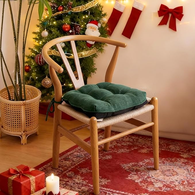 IPYNBAP Chair Cushions for Dining Chairs Set of 2, Kitchen Chair Cushions, Chair Pads with Ties Non Slip Backing, Christmas Room Decor, Tufted Memory Foam Seat Cushion 2 Pack, 15.5x15.5x4, Dark Green