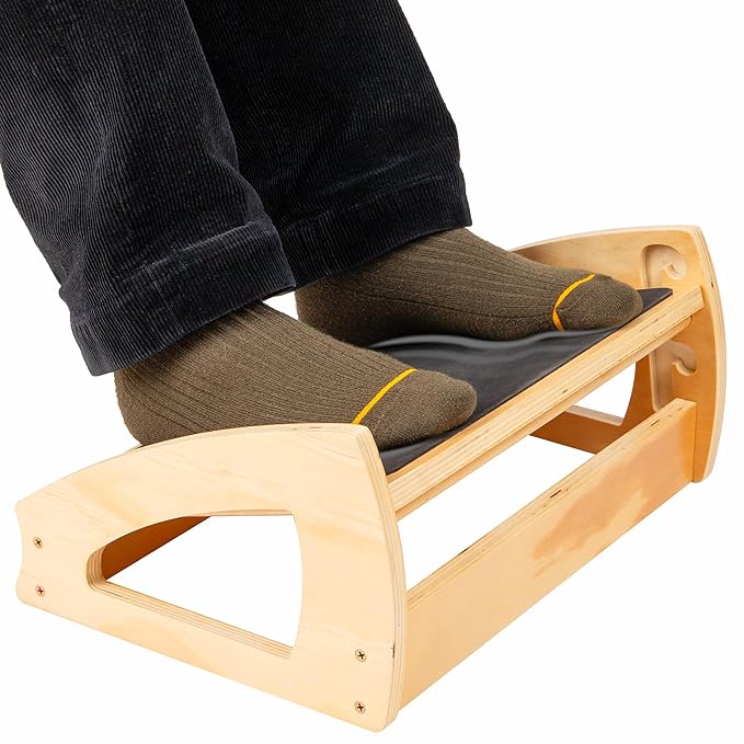 Mind Reader Adjustable Wooden Foot Rest with Anti-Slip Surface, 3 Height Levels, Natural Wood, Brown