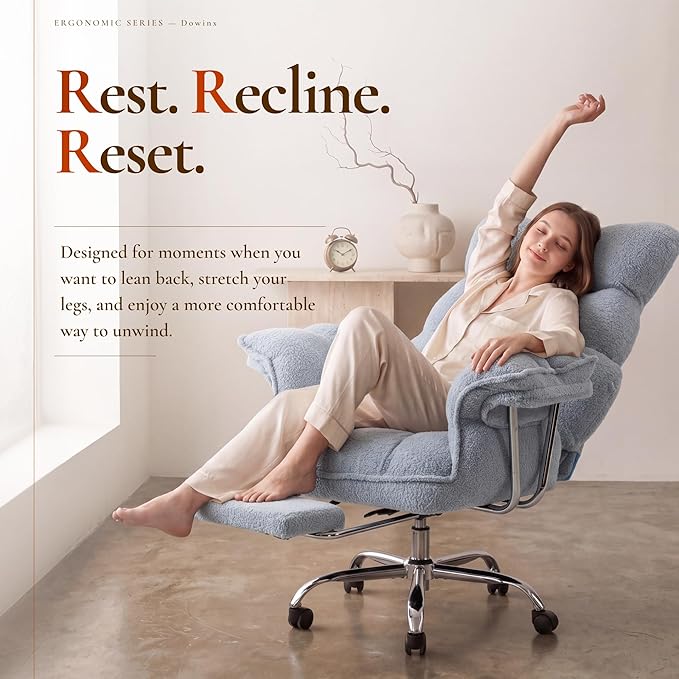 Dowinx Big and Tall Office Chair, Ergonomic Desk Chair with Thick Cushion, Wide Seat & Armrests Computer Gaming Chair,High Back Reclining Teddy Fleece Criss Cross Chair with Foot Rest, Blue